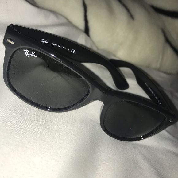 Ray-Ban New Wayfarer - Picture 2 of 3
